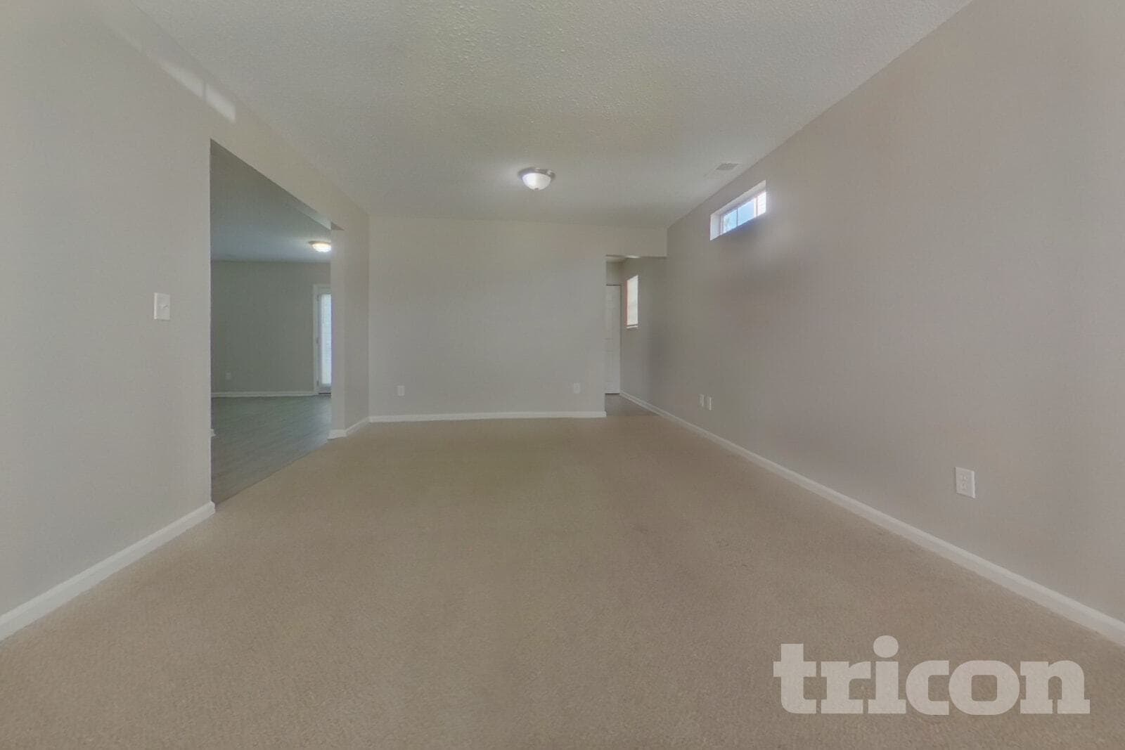 Building Photo - 390 Fox Trot Dr