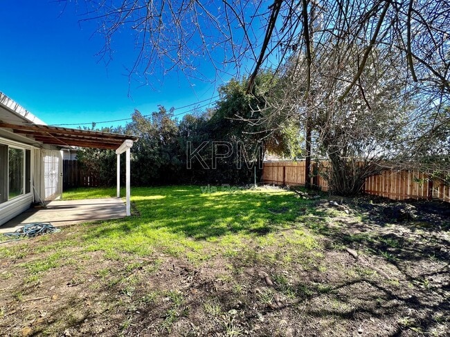 Building Photo - 1932 Rutledge Way