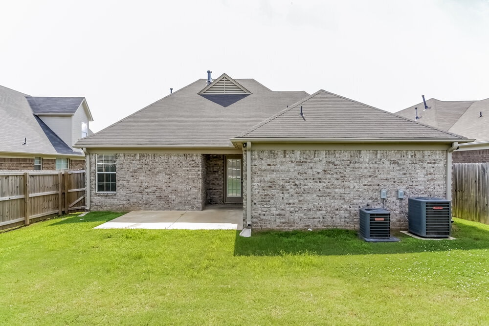 Building Photo - 7916 Ridgedale Dr