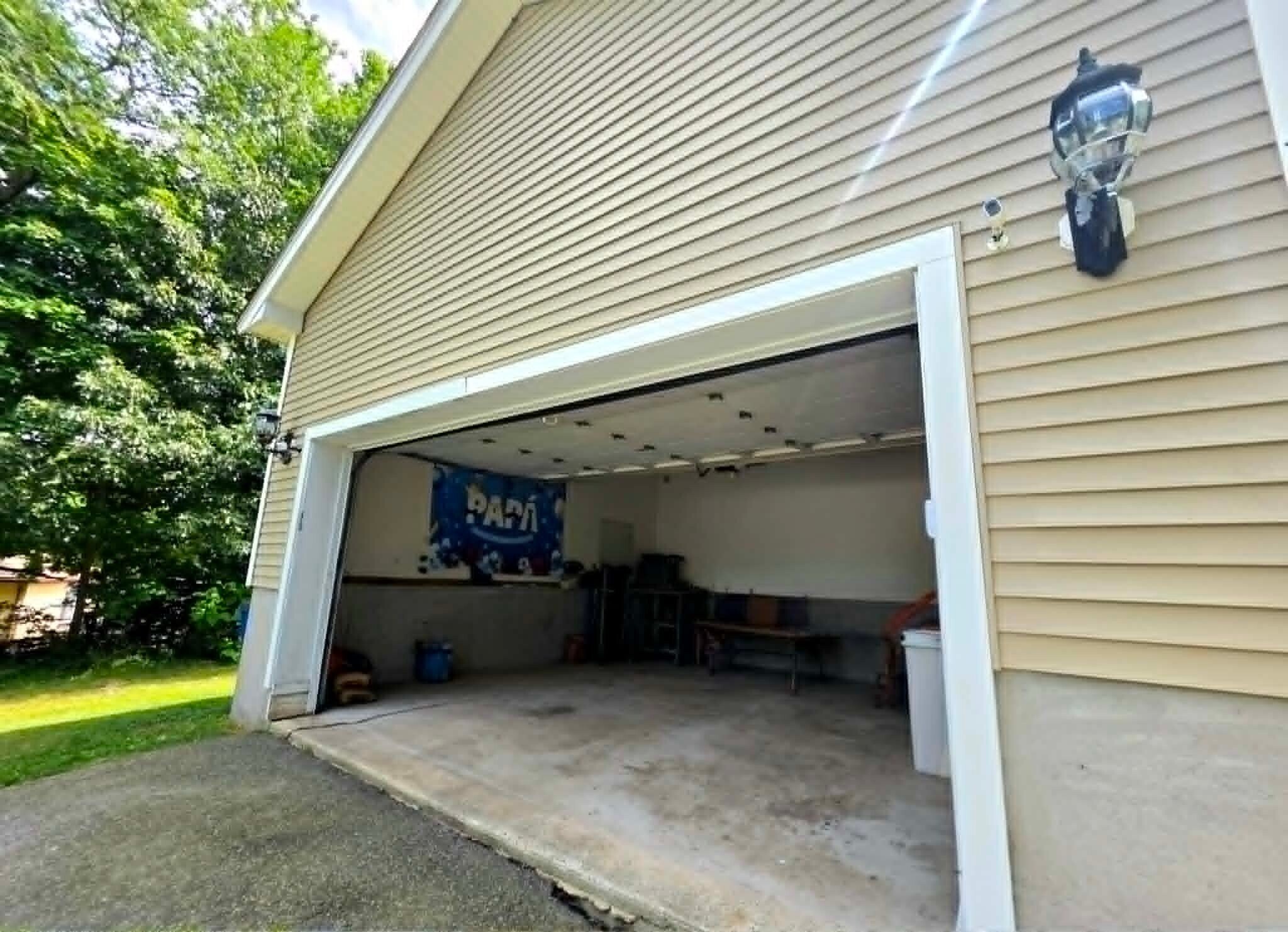 Building Photo - 141 South St