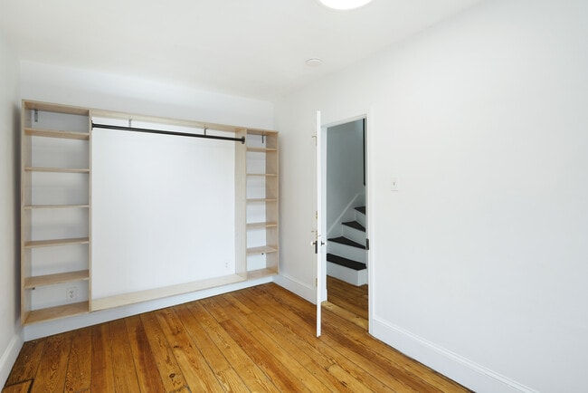 Building Photo - 1521 Palethorp St