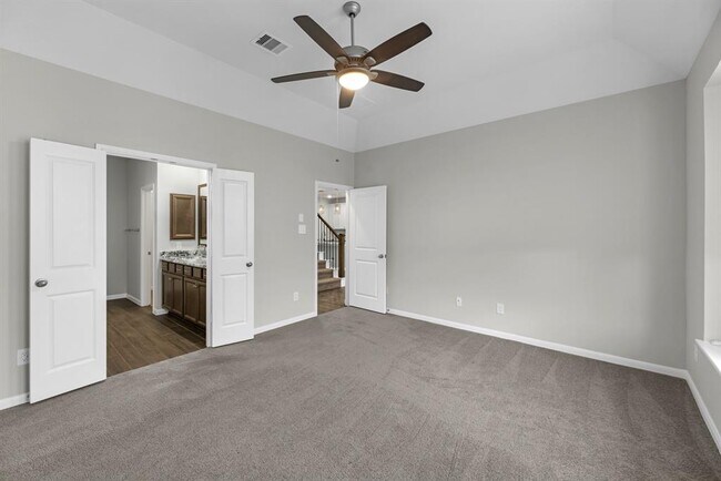 Building Photo - 5502 Pearl Vis Dr