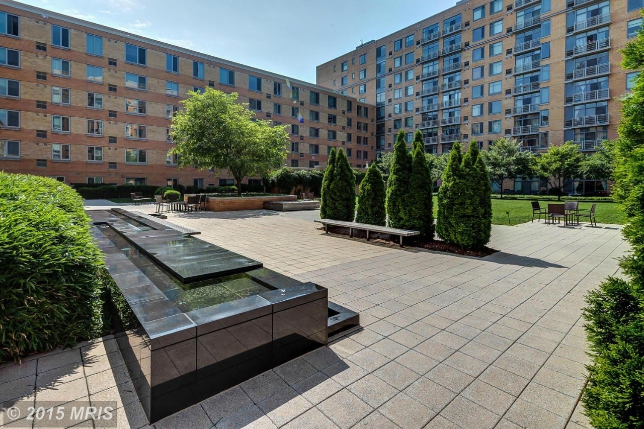 Building Photo - 475 K St NW