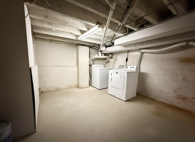 Building Photo - 2714 South St