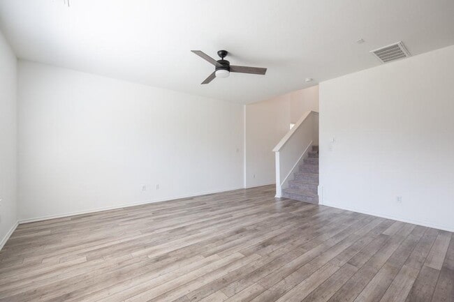 Building Photo - 509 Goat Willow Ln