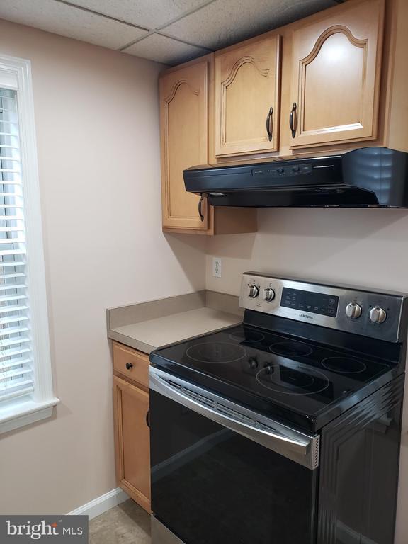 Building Photo - 417 S Washington St