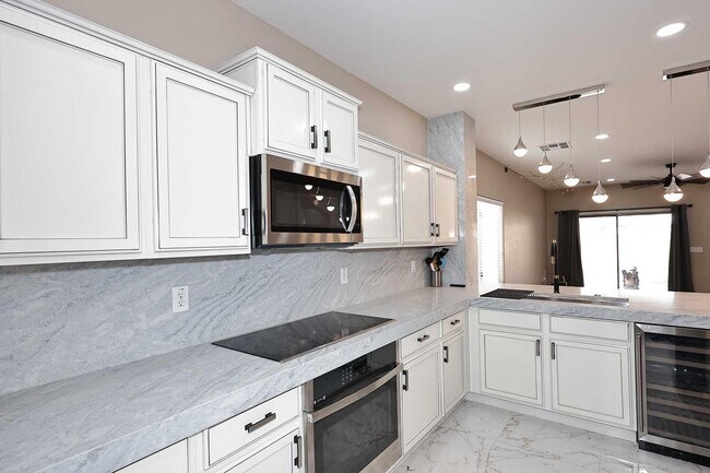Building Photo - 36950 W Mondragone Ln