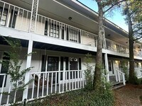 Building Photo - 4454 Stumberg Ln