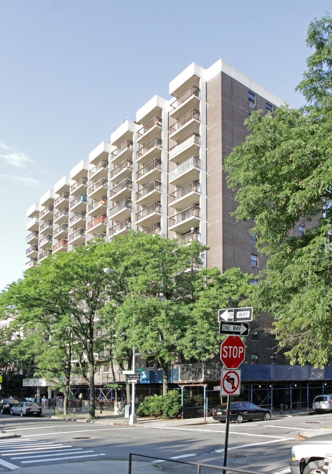 Primary Photo - Marien Heim Tower & Senior Center