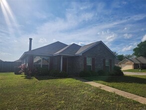 Building Photo - 573 Old Mill Way
