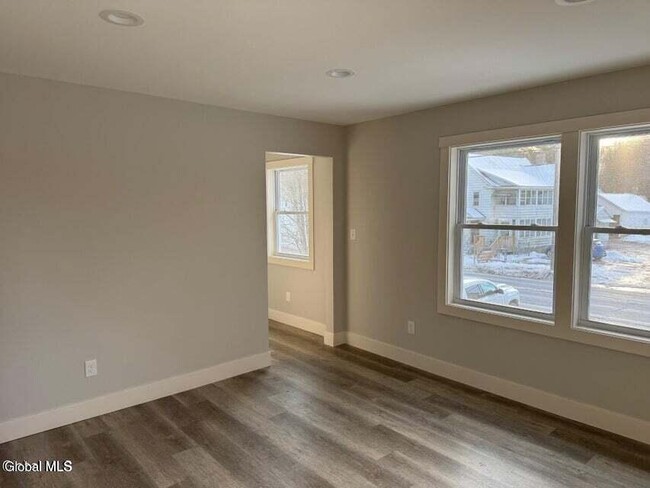 Building Photo - 199 US-4