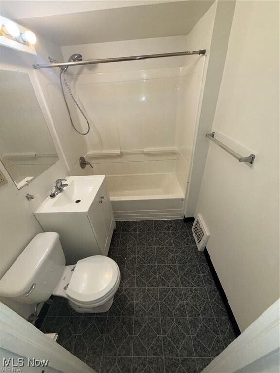 Building Photo - 10717 Park Heights Ave