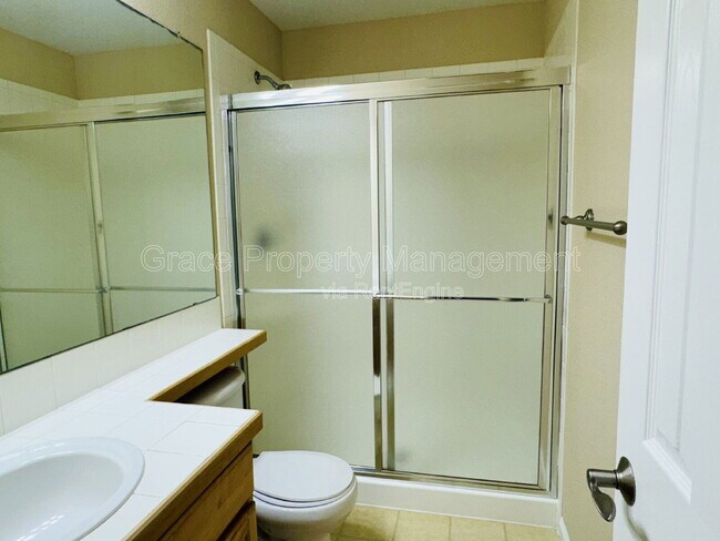 Building Photo - 12616 Julian Point