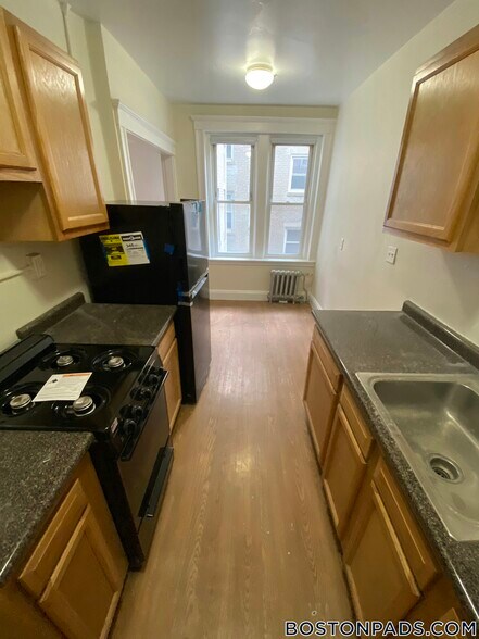 Building Photo - 1171 Boylston St