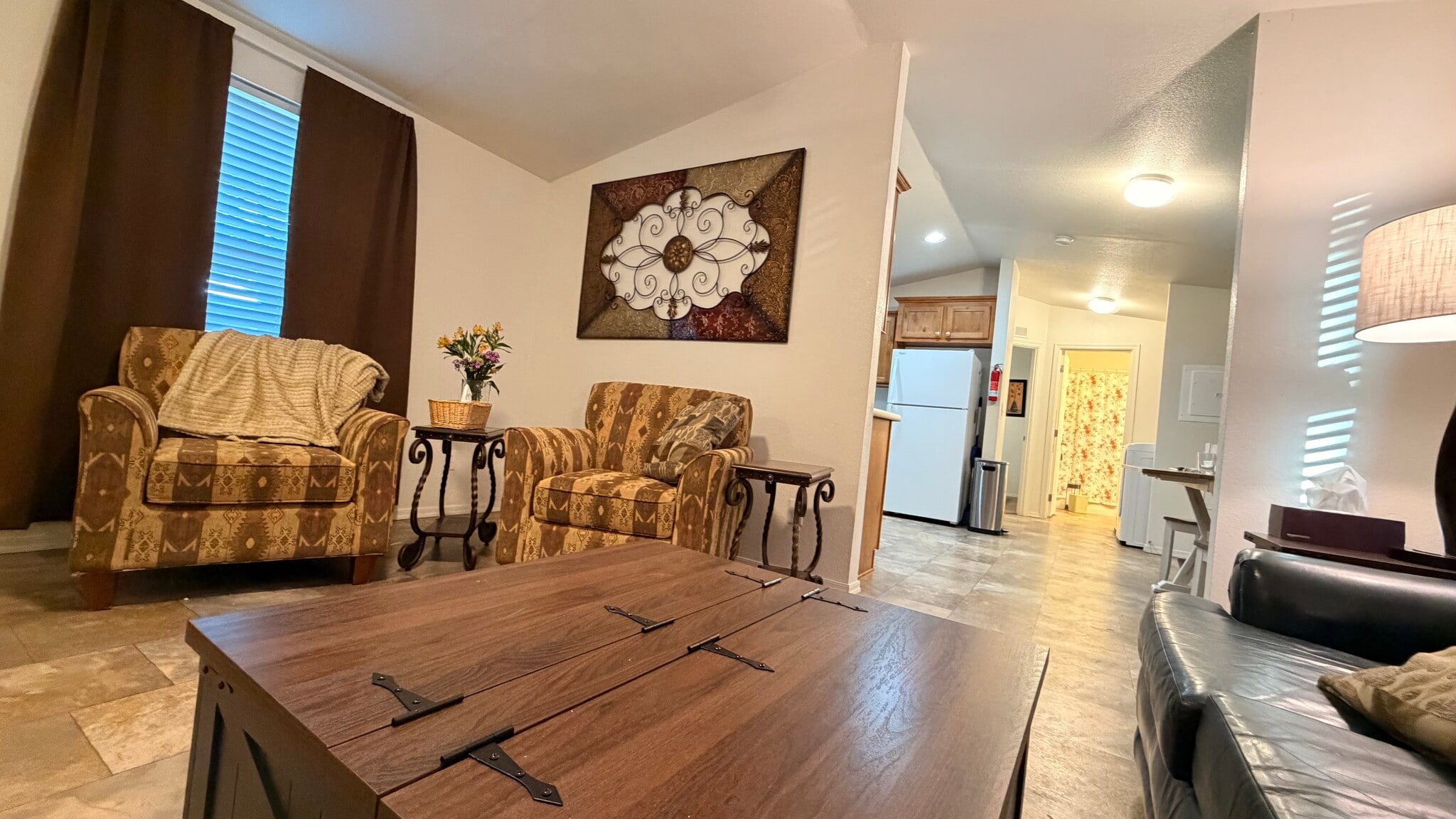 Building Photo - 1001 E Owens