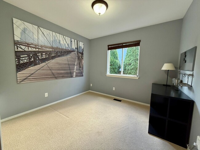 Building Photo - Immaculate Mill Creek Rambler | A/C • Cul-...