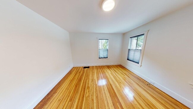 Interior Photo - 154 Granite