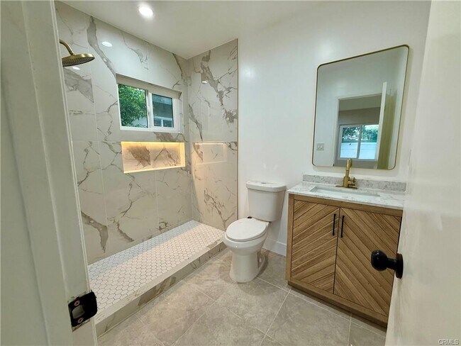 Building Photo - 8561 Marklein Ave