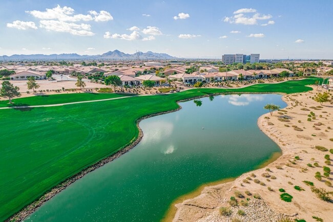 Building Photo - Luxury Rental in Queen Creek - Try Before You Buy