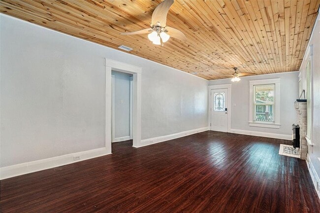 Building Photo - 1014 E Emma St