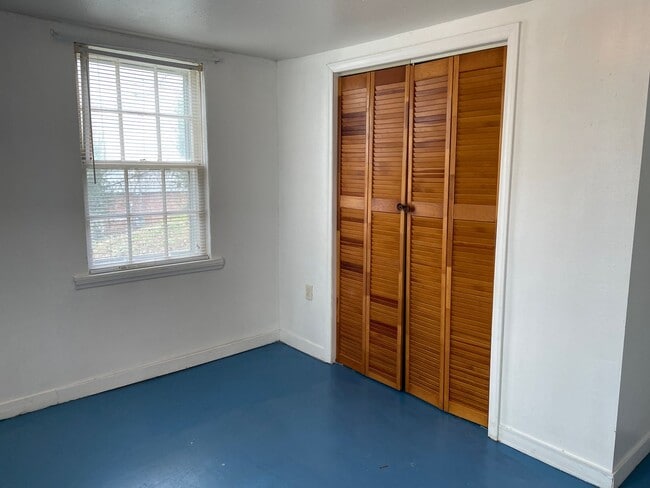 Building Photo - Three Bedroom Home in Gastonia