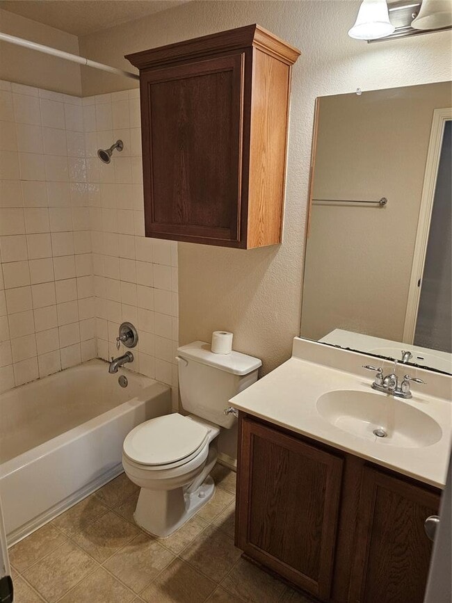 Building Photo - 10506 Wylie Dr