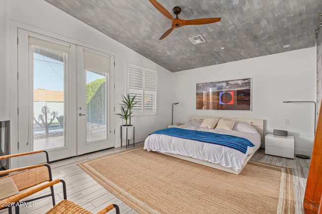 Building Photo - 8302 E Heatherbrae Ave