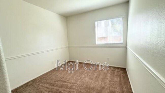 Building Photo - 22365 Summer Holly Ave