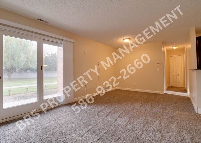 Building Photo - Sterling Heights One Bedroom Condo