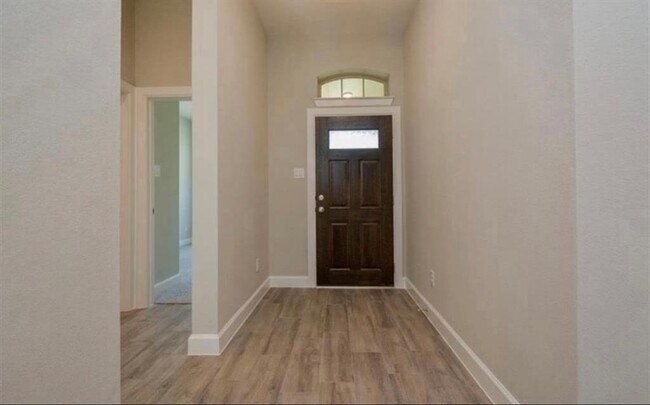 Building Photo - 427 Micaela Meadows Ct