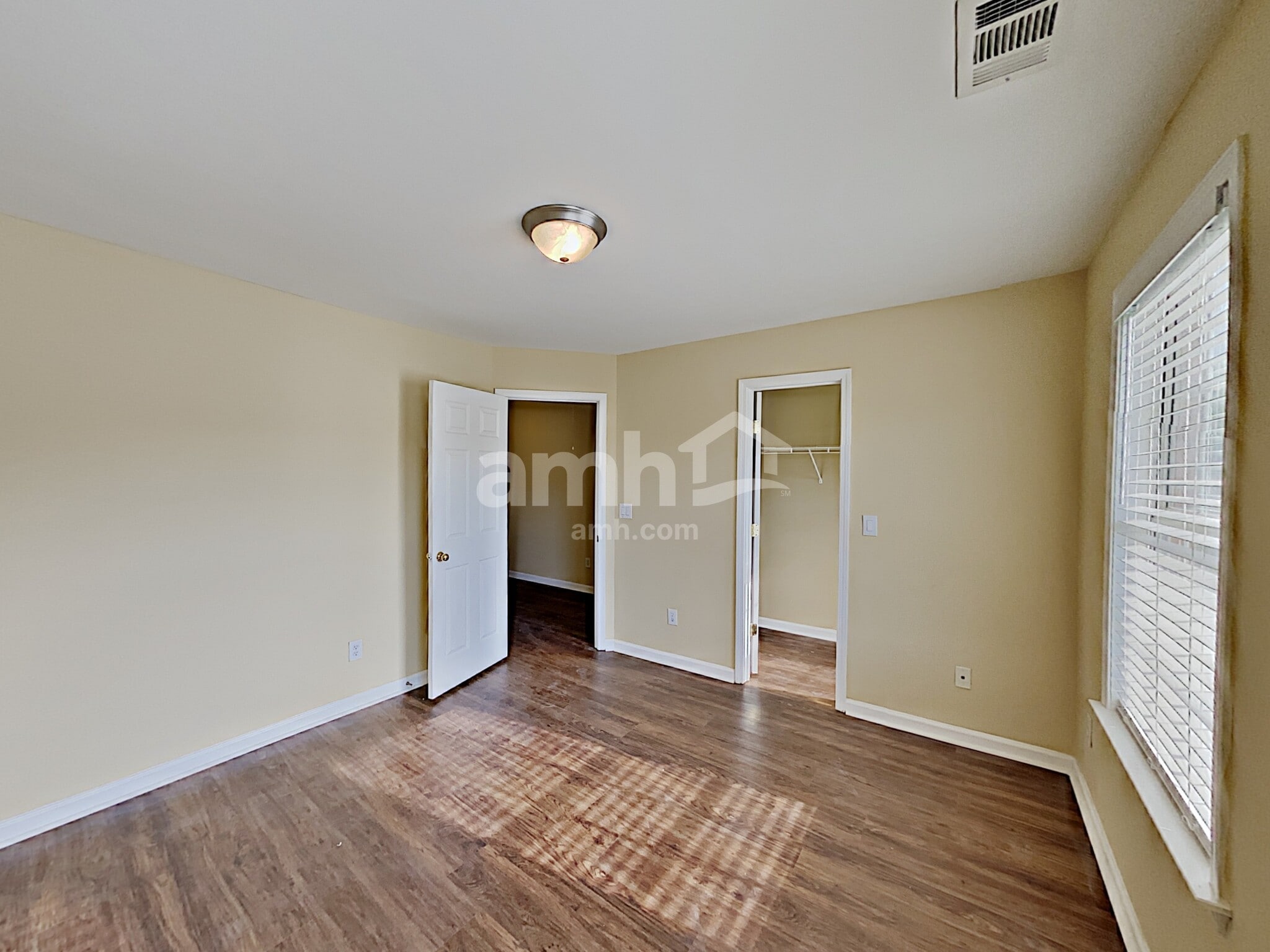 Building Photo - 1530 Anna Ruby Ln