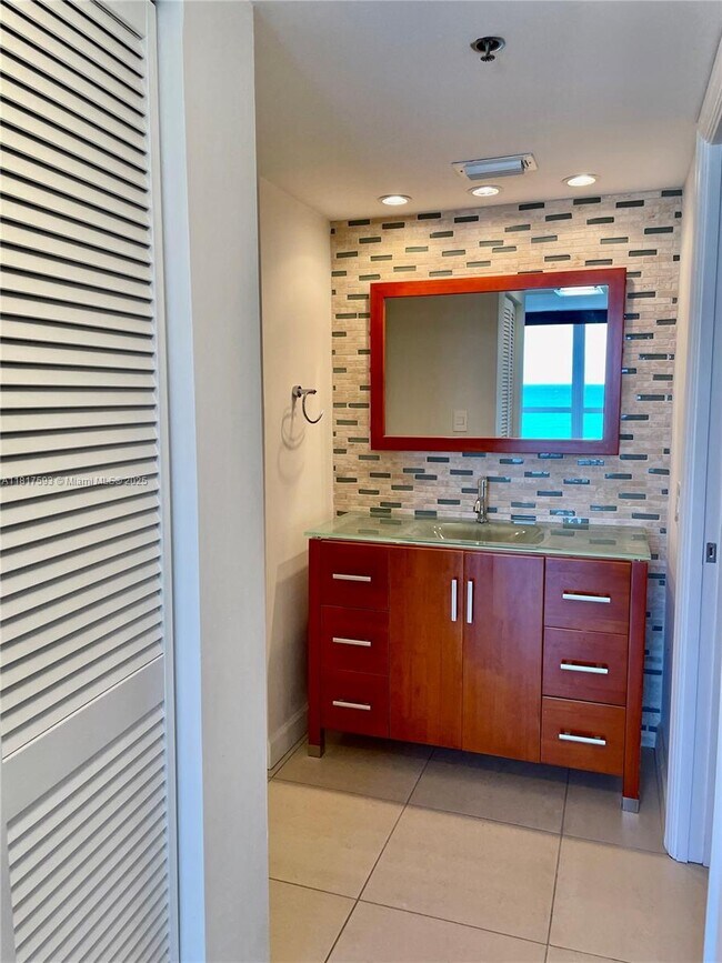 Building Photo - 6767 Collins Ave