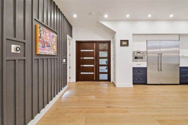 Building Photo - 3212 Preston Hills Cir