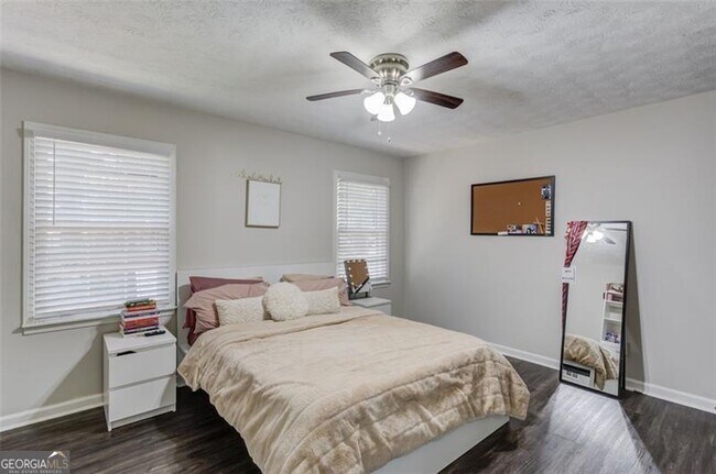 Building Photo - 3152 Westbrook Trace SW