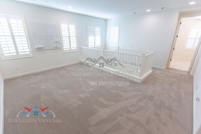 Building Photo - 959 W Zion Pl