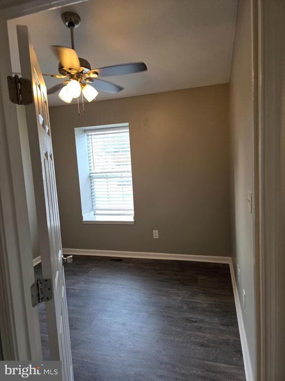 Building Photo - 1965 Abbotsbury Way