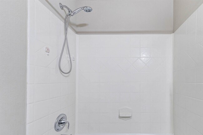 Building Photo - 24558 Folkstone Cir