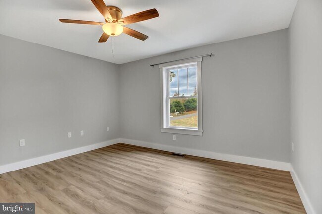 Building Photo - 1841 Ritner Hwy