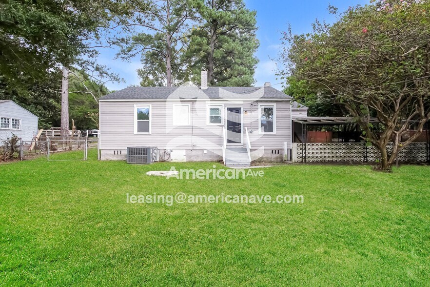 Building Photo - 217 Ferrell Dr