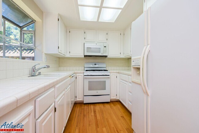 Building Photo - Lovely Willow Glen Home | Prime Location