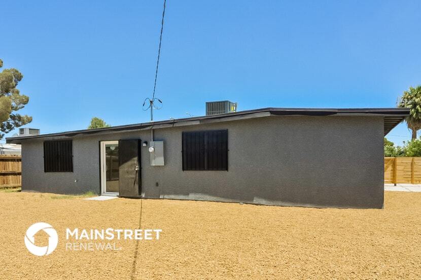 Building Photo - 1716 Euclid Ave