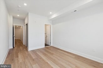 Building Photo - 3843 Haverford Ave