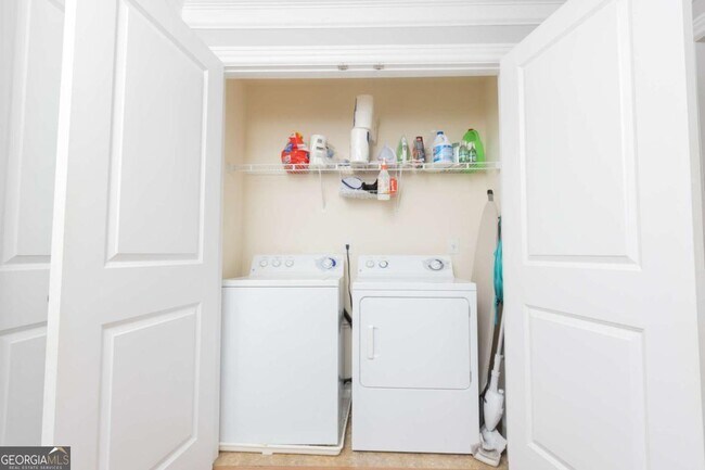 Building Photo - 1705 Barfield Run NW