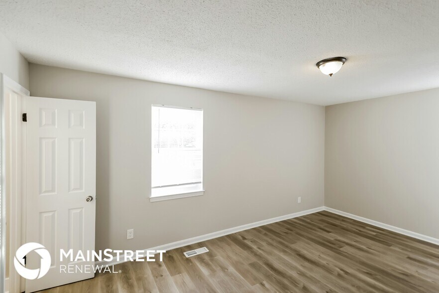 Building Photo - 602 Greenbriar Rd