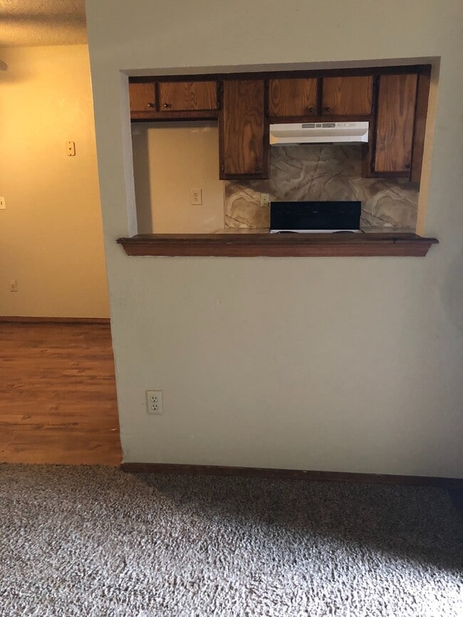 Building Photo - Charming 2 Bed 1 Bath in SW OKC!