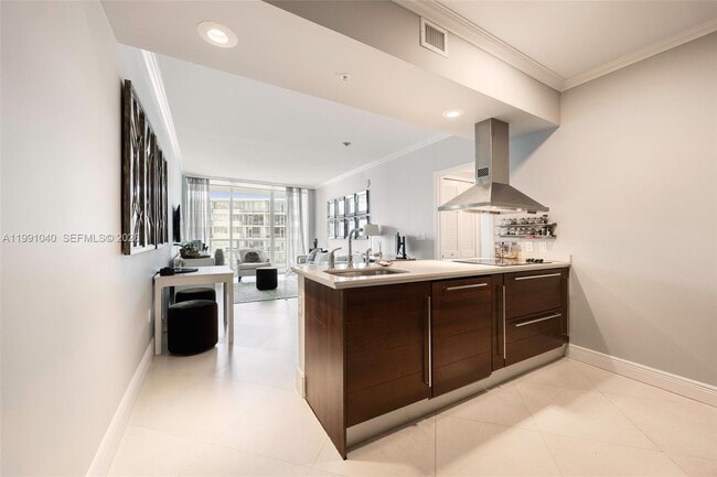 Building Photo - 218 SE 14th St