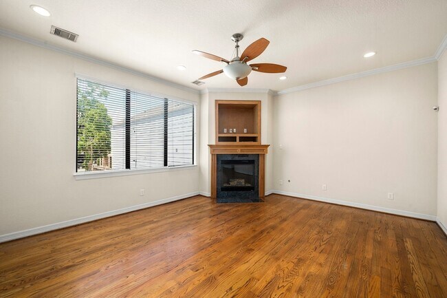 Building Photo - 5329 Egbert St