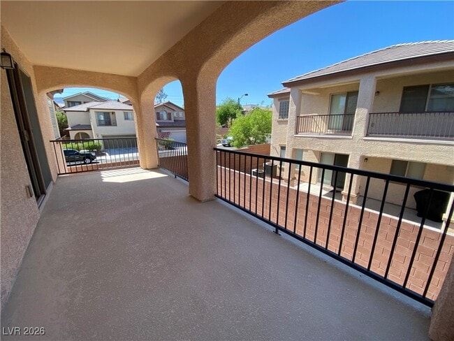 Building Photo - 10748 Khalua Ave