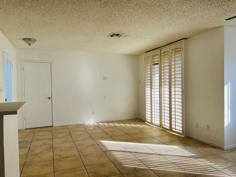 Building Photo - 32655 Aurora Vista Rd