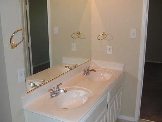 Building Photo - 1409 Pheasant Run Trl